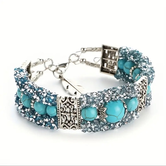 New Turquoise Beaded Rhinestone Bohemian Vintage Bracelet NWT - Picture 3 of 5